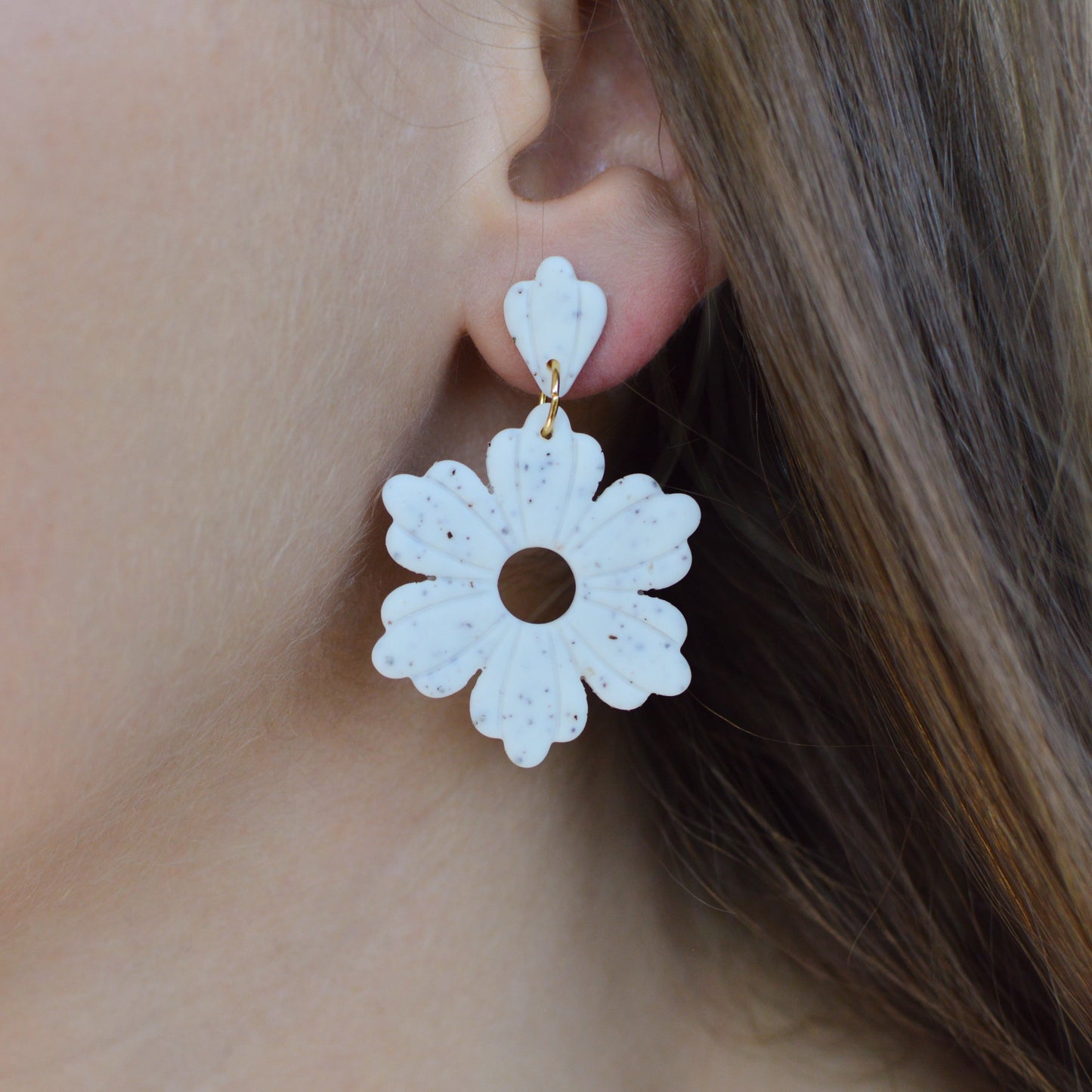 Ohrringe Floral weiß - 2 Größen